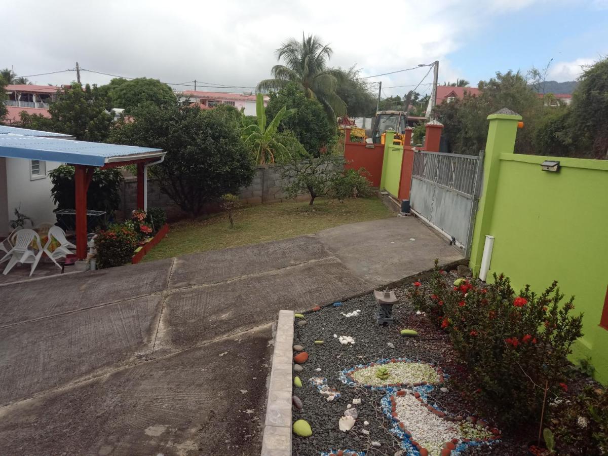 La Casa Binecha Avec Jacuzzi Baillif Exterior foto