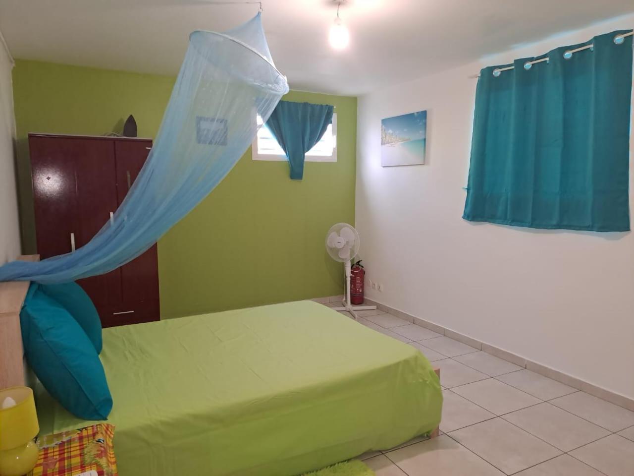 La Casa Binecha Avec Jacuzzi Baillif Exterior foto