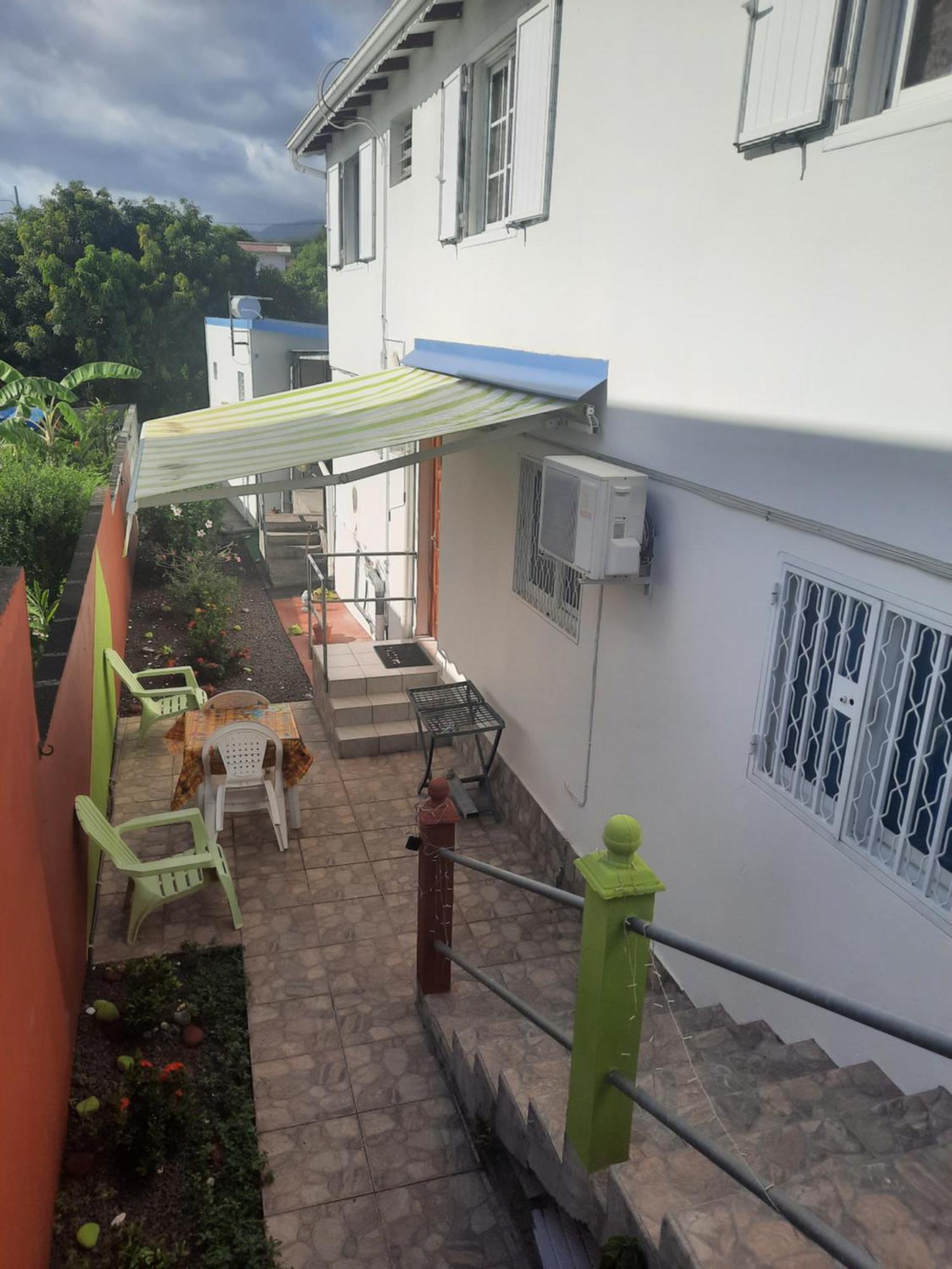 La Casa Binecha Avec Jacuzzi Baillif Exterior foto