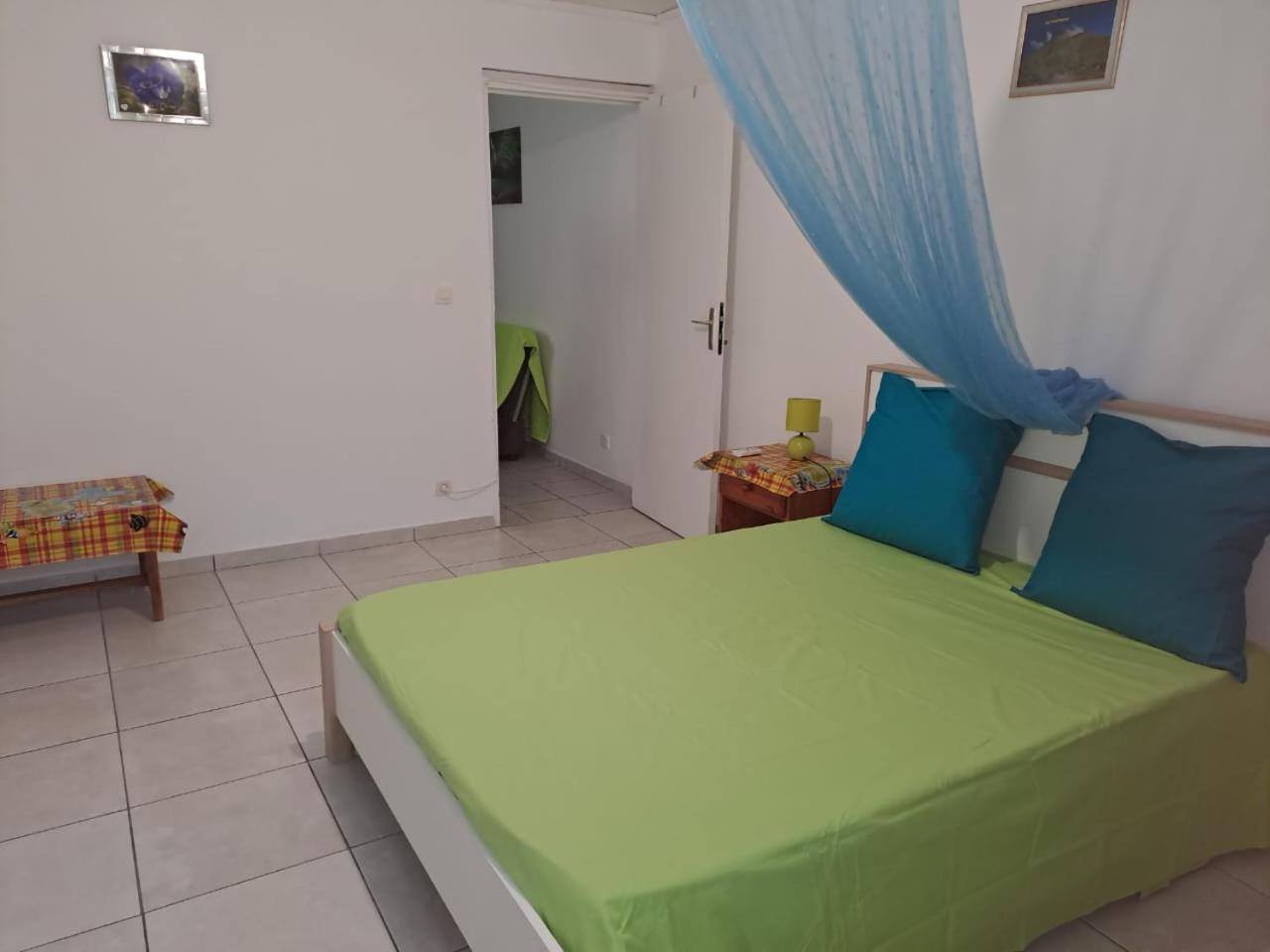La Casa Binecha Avec Jacuzzi Baillif Exterior foto